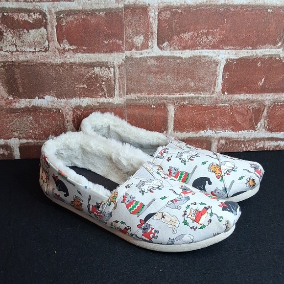 Toms Slipper Slip On Womens Size 9 Faux Fur Lining Christmas Cats Print - Picture 1 of 6
